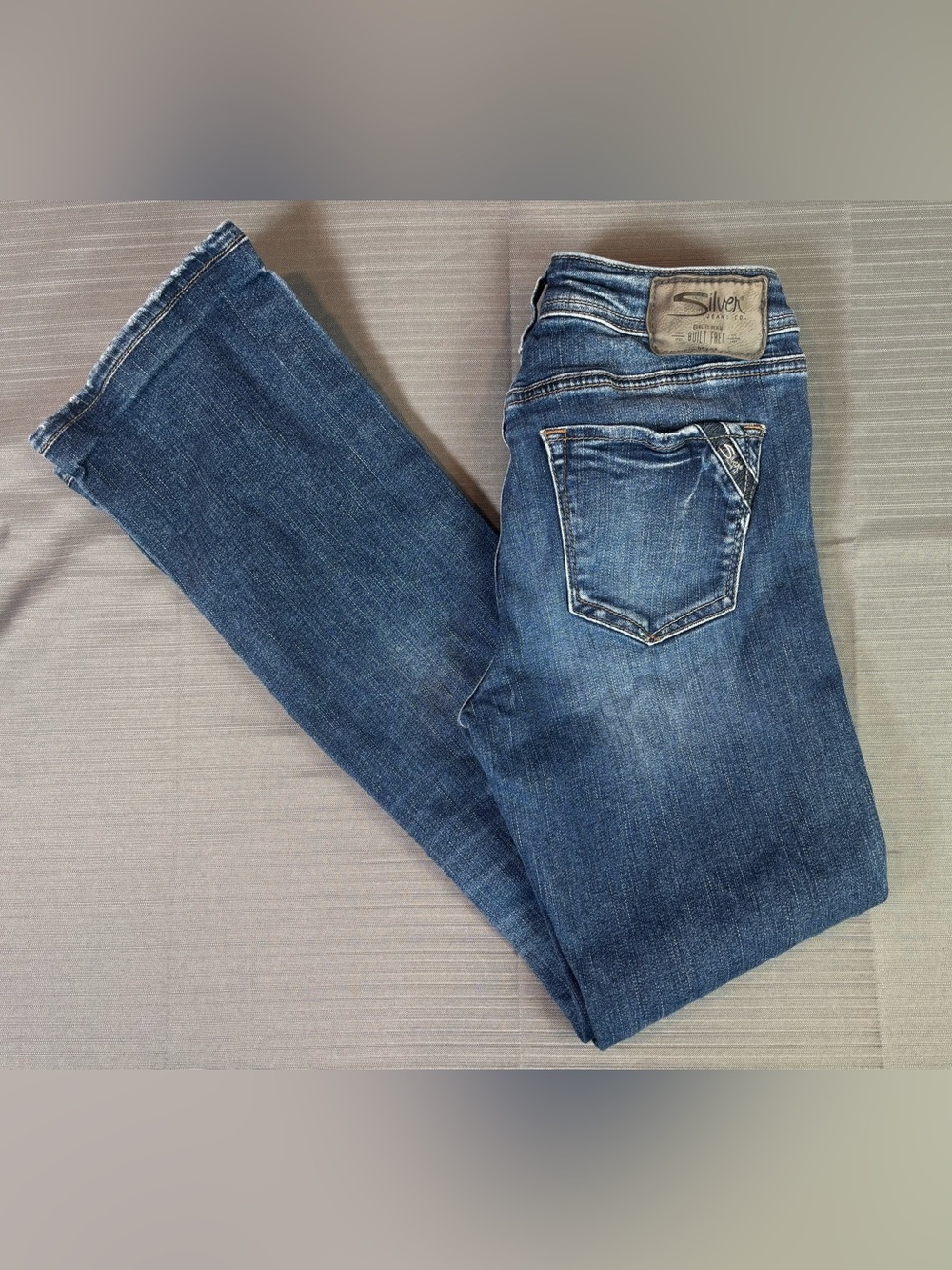 Silver Jeans Avery Slim Boot Jeans Women’s W26 Dark Wash Stretch Denim